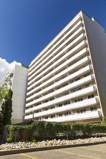 Ottawa apartment for rent - Waldorf Apartments