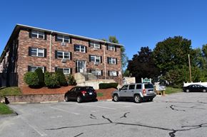 Lowell apartment for rent - the building where the apartment is located