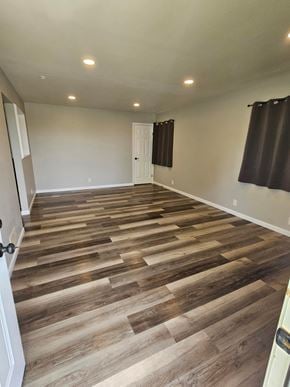 St. Louis house for rent - 10306 Lilac Avenue