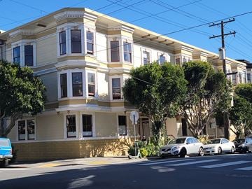 San Francisco apartment for rent - a building on the corner of a city street