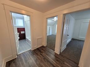 Lima apartment for rent - A bathroom with a walk-in shower and a toilet.