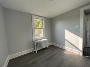 Penns Grove house for rent - 20 Pearl St