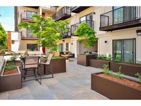 Seattle apartment for rent - Garden Planters at Ruth Court Apartments, Washington