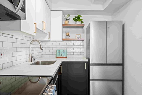 Floor plan for studio, 1 bath, 470 sqft