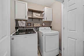 Jacksonville house for rent - our apartments have a washer and dryer in the laundry room