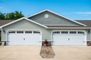 Medina apartment for rent - Medina OH Apartment Rentals Redwood Blackberry Trails Of Montville Green Ash Trail Exterior 2