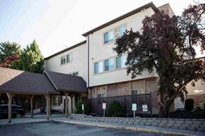 Orem apartment for rent - the building where the hotel is located is shown