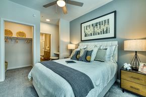Phoenix apartment for rent - MAA Central Ave