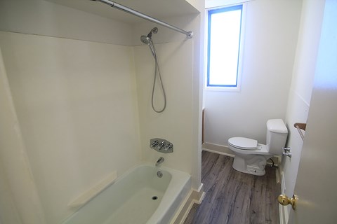 Floor plan for 1 bed, 1 bath