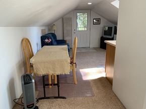 Hayfork apartment for rent - a dining room with a table and chairs in a small room