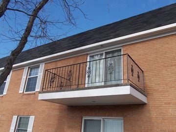 Munster apartment for rent - 1630 CAMELLIA DRIVE UNIT D-2