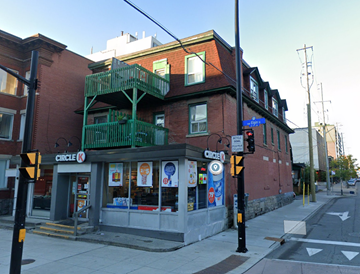 Ottawa apartment for rent - a store on the corner of a city street
