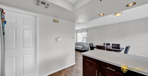 Floor plan for 3 beds, 2.5 baths, 1600 sqft