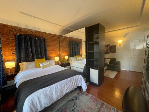Floor plan for 1 bed, 1 bath, 163 sqft