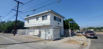 North Hollywood apartment for rent - a white house on the corner of a street