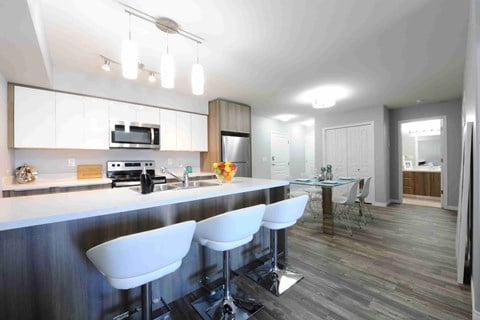 Floor plan for 2 beds, 1 bath, 805 sqft