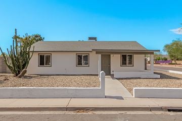 Phoenix house for rent - 5202 South 44th Place