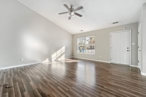 Jacksonville house for rent - 410 Somerset Cove