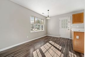 Jacksonville house for rent - 410 Somerset Cove