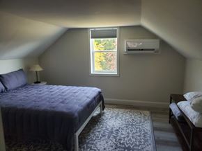 Elida house for rent - a bedroom with a bed and a window