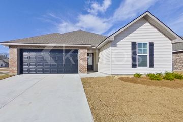 Baton Rouge house for rent - 17611 Carlisle Ave
