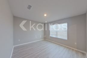 Pace house for rent - 4816 Malay Cir
