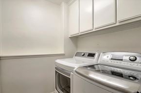 San Ramon house for rent - the laundry room of a home with a washer and dryer