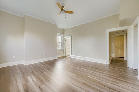 Floor plan for 1 bed, 1 bath, 700 sqft