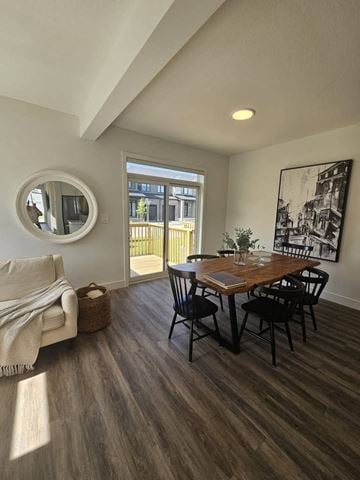 London house for rent - 5-3575 Southbridge Ave