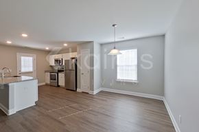Springfield house for rent - 110 Western Red Cedar Dr