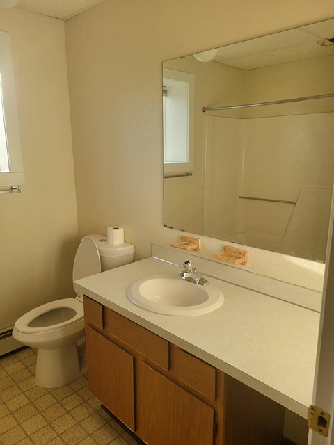 Floor plan for 2 beds, 1 bath, 900 sqft