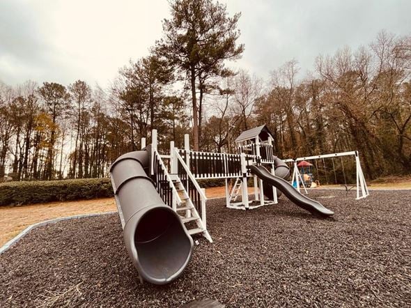 Decatur apartment for rent - Playground at Aspen Woods, Decatur, GA 30034