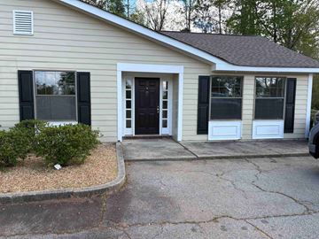 Newnan house for rent - 240B LaGrange St.