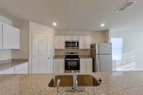 Macon house for rent - 404 Bohannon Dr