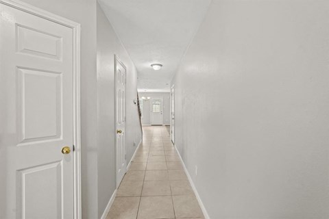 Floor plan for 4 beds, 2 baths, 2722 sqft