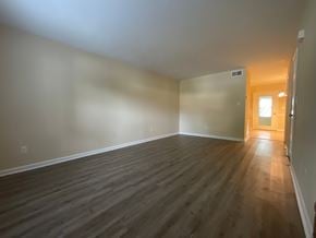 Winston Salem apartment for rent - 1002 Cedar Place Court Winston Salem, NC 27107
