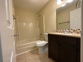 Winston Salem apartment for rent - 1002 Cedar Place Court Winston Salem, NC 27107