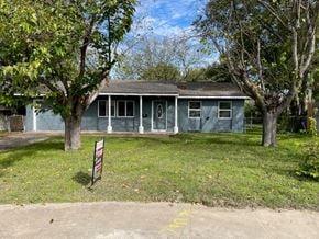 Killeen house for rent - A house with a sign in front of it.