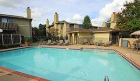 Little Rock apartment for rent - the swimming pool at the resort at governors residence