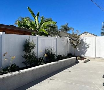 Brea house for rent - 700 E. Date St