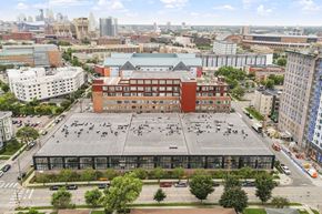 Minneapolis apartment for rent - an aerial view of a large building in a city