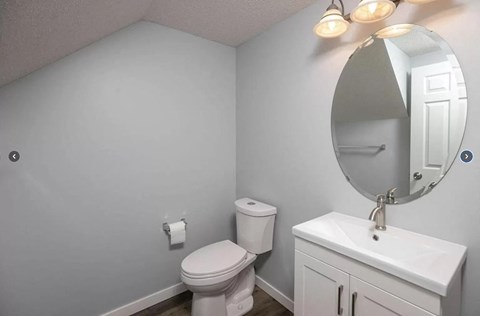 Floor plan for 2 beds, 1.5 baths, 1424 sqft