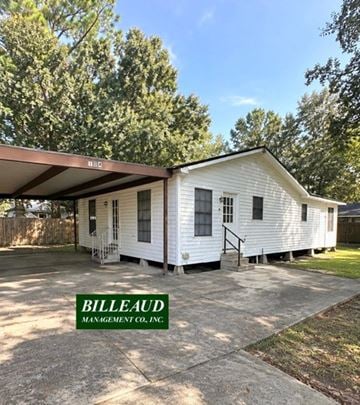 Lafayette house for rent - 104 Dianne St.