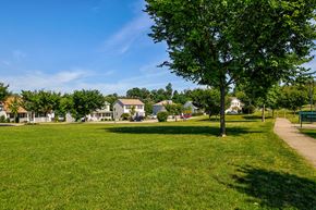 St. Clairsville apartment for rent - Ashburn Greene