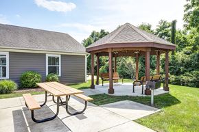 Millersburg apartment for rent - Picnic area