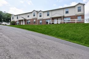 Berkeley Springs apartment for rent - Catawba Club apartments