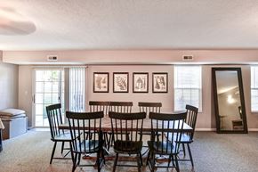 Tiffin apartment for rent - Community room