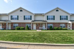 Weirton apartment for rent - Heathermoor II