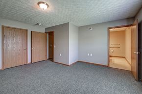 Utica apartment for rent - Bedroom