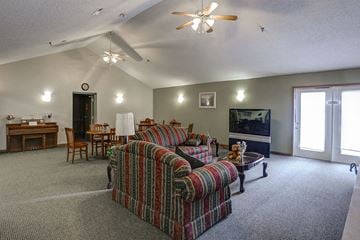 Clyde apartment for rent - a living room with a couch and a tv
